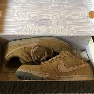 Nike SB Spanish moss sneakers